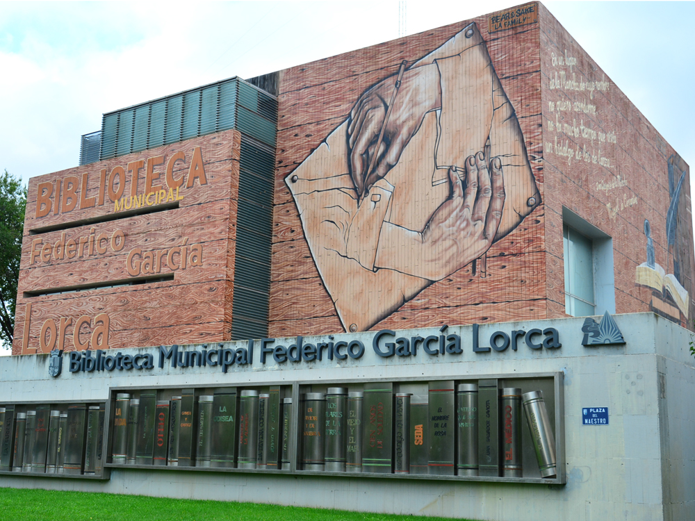 La Biblioteca Central Federico García Lorca continúa con el horario ampliado hasta el próximo martes, 31 de enero, para facilitar la preparación de los exámenes