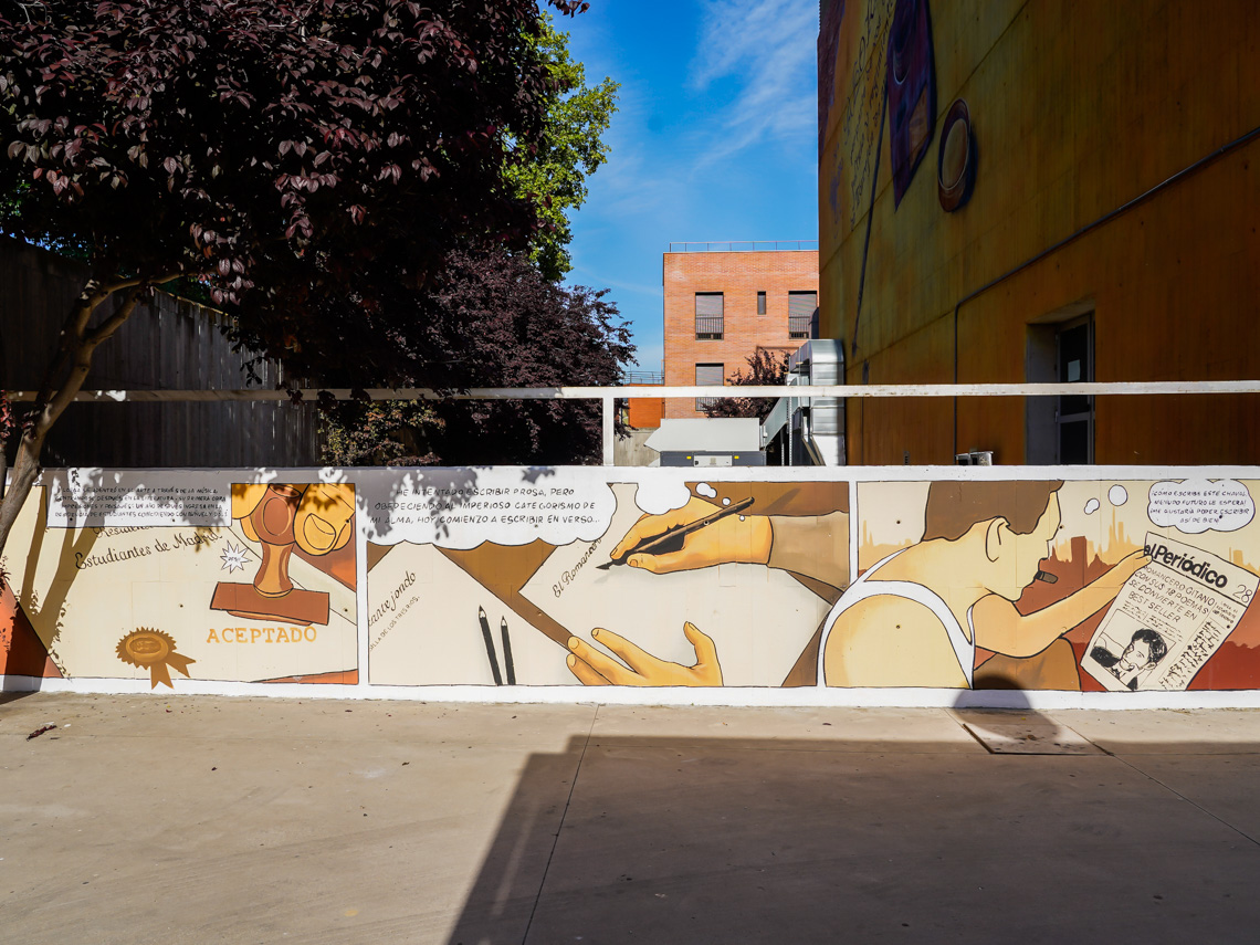 a Biblioteca Central Federico García Lorca luce un nuevo gran mural