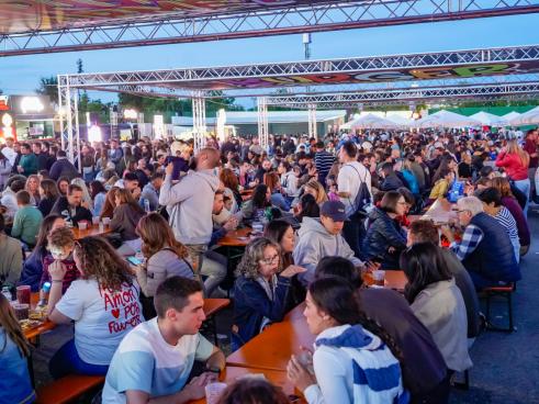 Gran afluencia de torrejoneros para degustar creaciones exclusivas