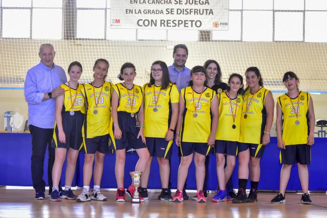  Entrega de trofeos de baloncesto, tenis y voleibol 
