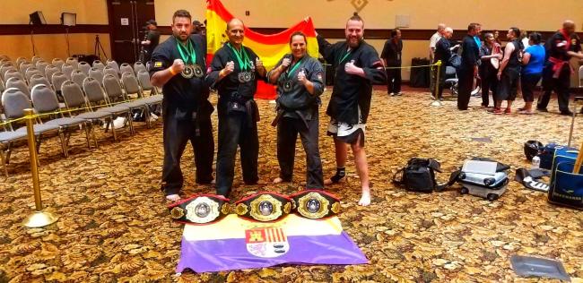 Equipo Kajukenbo Cristina Álvarez 