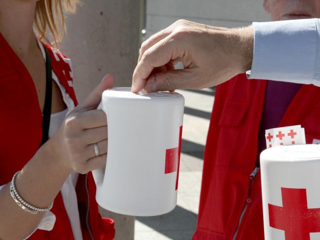 Hoy se celebra la tradicional Fiesta de la Banderita de Cruz Roja para recaudar fondos destinados a proyectos de esta ONG 