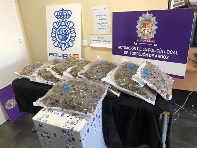 Incautados 8,6 kilos de marihuana y dos detenidos en una operación conjunta de la Policía Local y Nacional de Torrejón de Ardoz