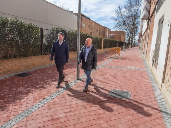 Sigue la reforma del acerado en más calles de Torrejón en una nueva fase del Plan Renovación Aceras