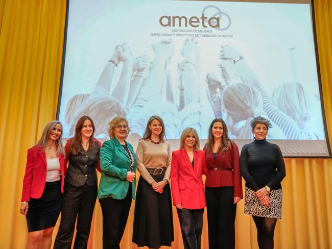 Presentada la Asociación de Mujeres Empresarias y Directivas de Torrejón de Ardoz (AMETA) que tiene como objetivo unir el tejido empresarial y profesional femenino y ampliar su visibilidad