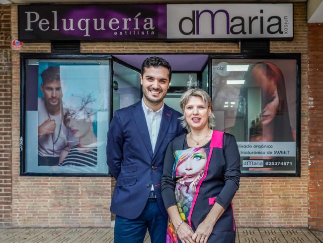 Peluquería dMaría, ofrece un excelente servicio con un trato familiar y cercano a caballeros, señoras, niños y niñas