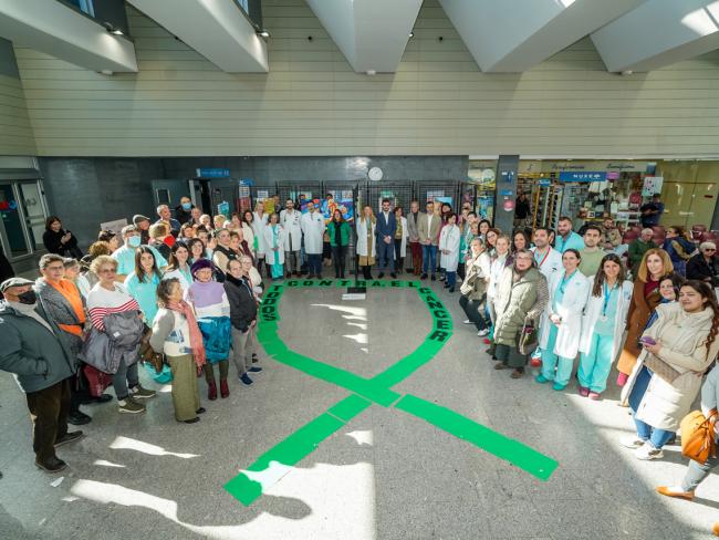 Torrejón de Ardoz se suma a la conmemoración del Día Mundial contra el Cáncer con la realización de un gran lazo humano