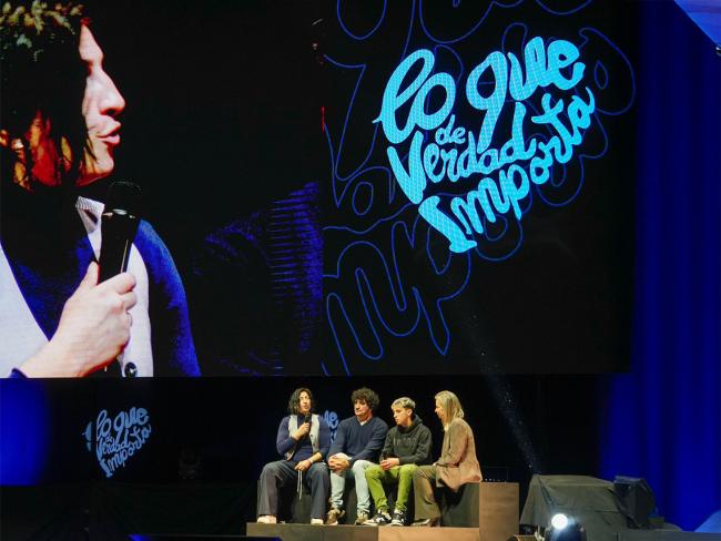 Miriam Gutiérrez durante la conferencia en la que participó en el congreso “Lo Que De Verdad Importa”