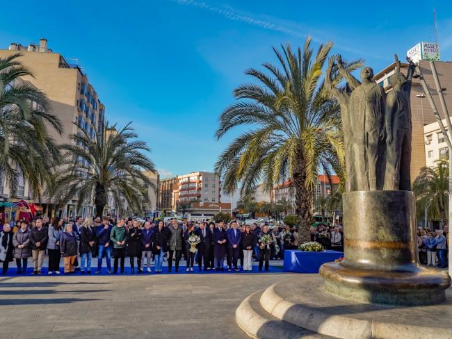 Torrejón de Ardoz ha recordado con un emotivo homenaje a las víctimas de los atentados del 11 de marzo de 2004
