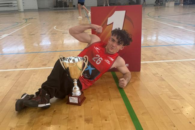 Samuel Pariente, campeón de España de baloncesto en silla de ruedas sub-23 con la Selección de Madrid